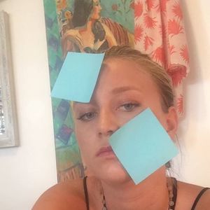 Meet your Posher, Lindsey